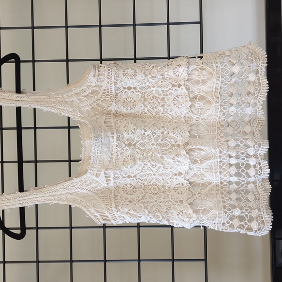 Lace Tank Top - Picture 3 of 3